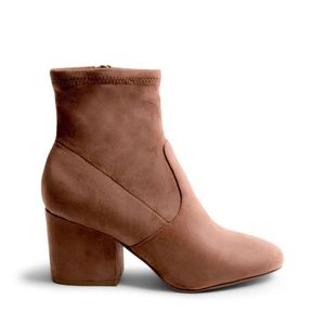 STEVE MADDEN BOOTS